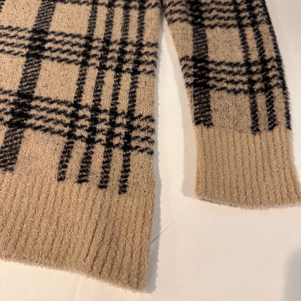 Joie Window Pane Plaid Camel & Black Cardigan Very Soft - Picture 7 of 9